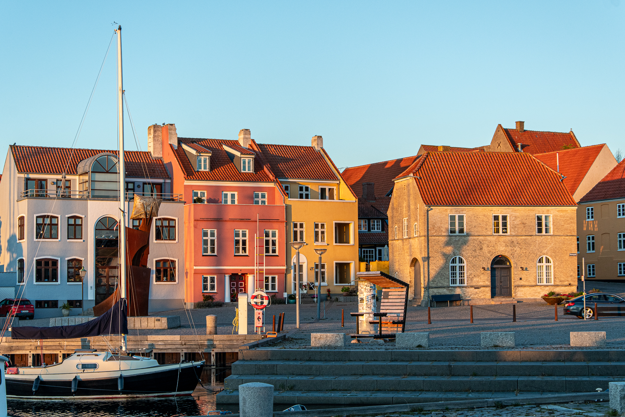 Farvede huse ved Faaborg Havn